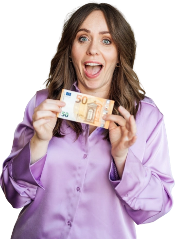 Renée met geld in haar handen
